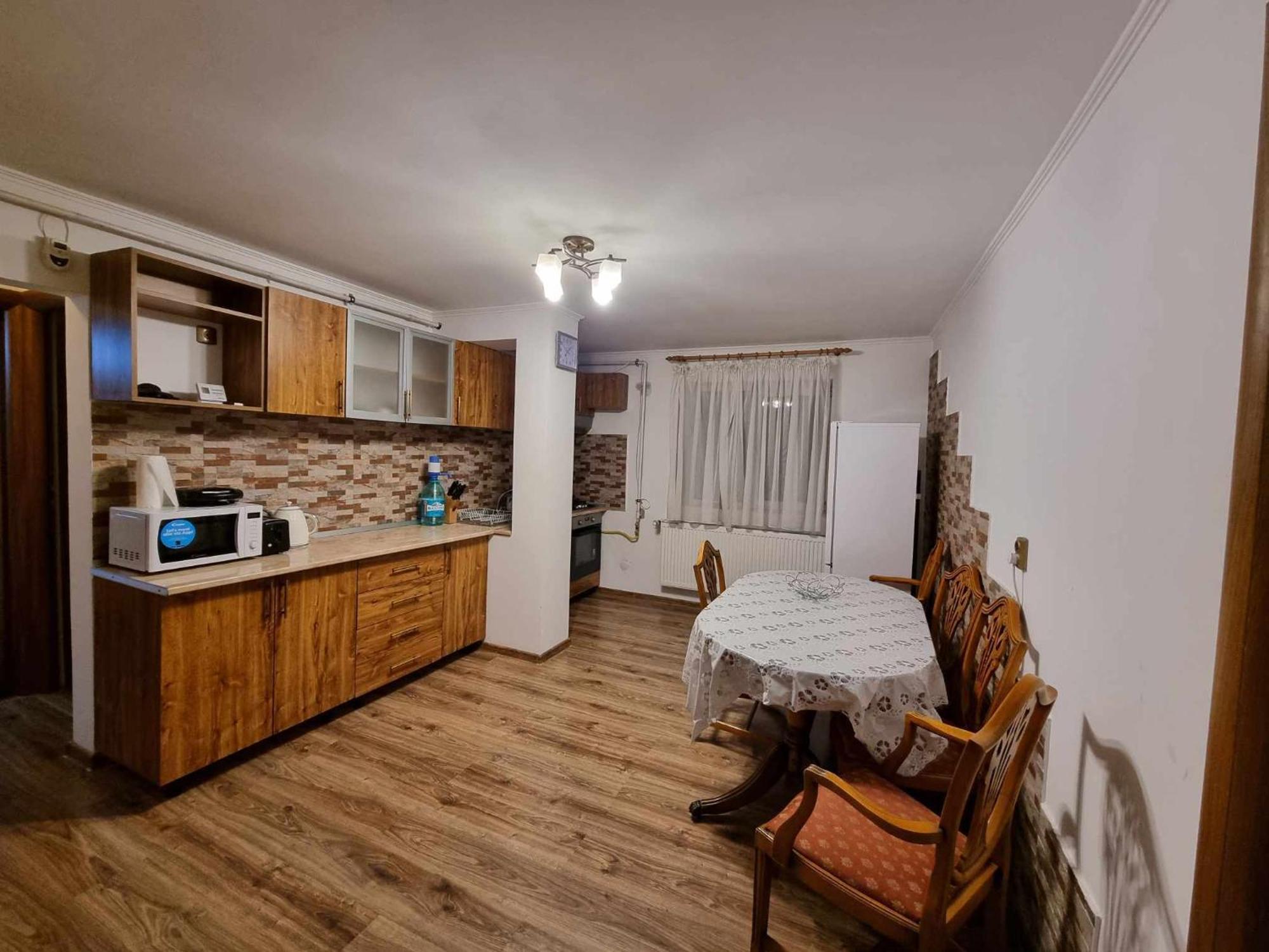 Lovely 2 Bedrooms Flat Cornelia- Central Corabia Exterior photo